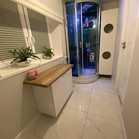 Goscinne K. Warszawy *